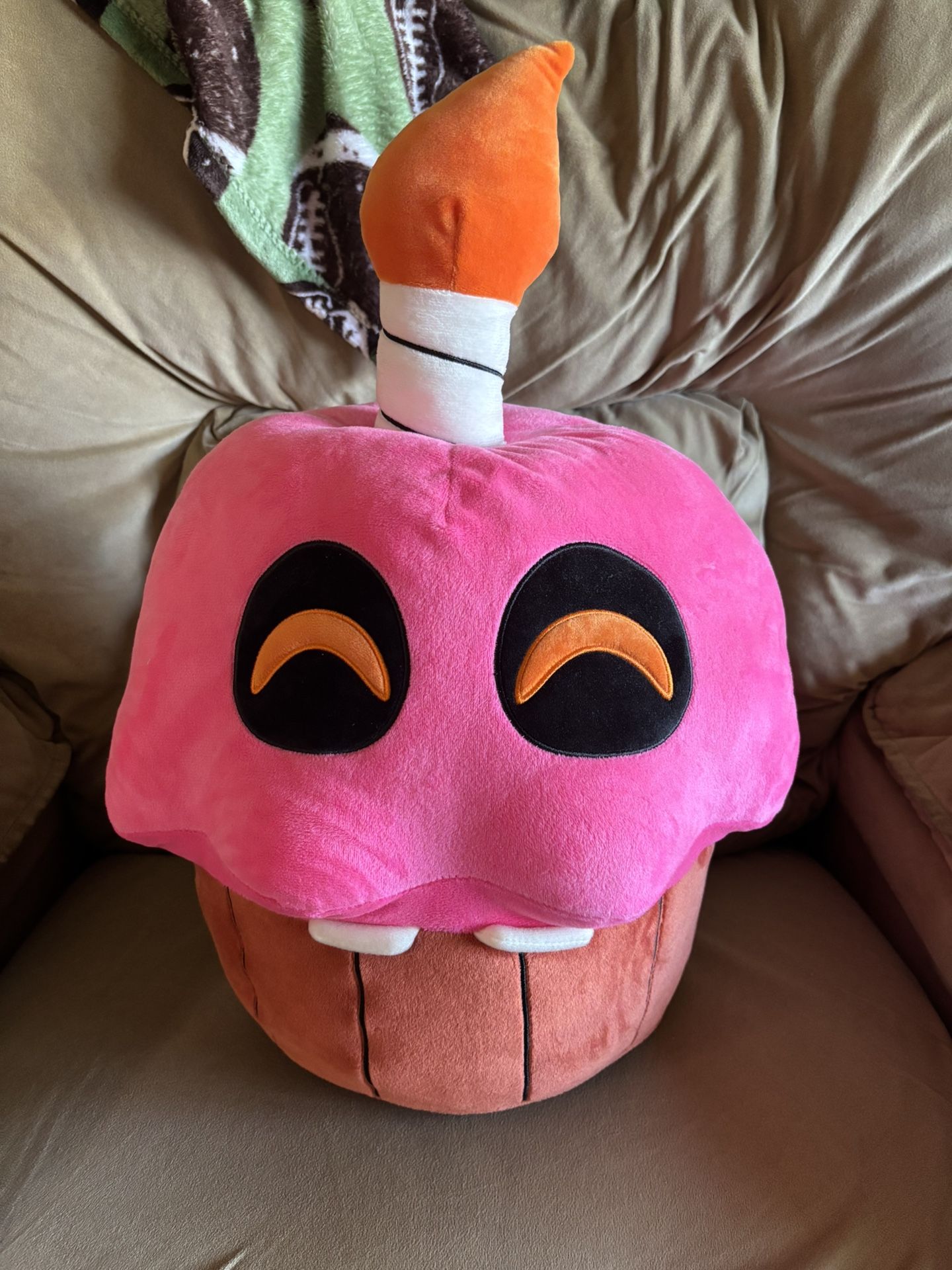 Youtooz Five Nights At Freddy’s Cupcake Plush