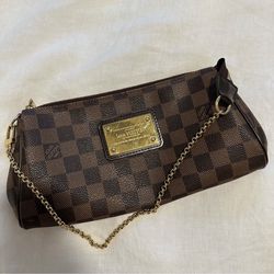 New and Used Supreme vuitton for Sale in Seattle, WA - OfferUp