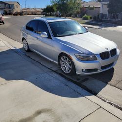 2011 BMW 328i.  $4000 OBO