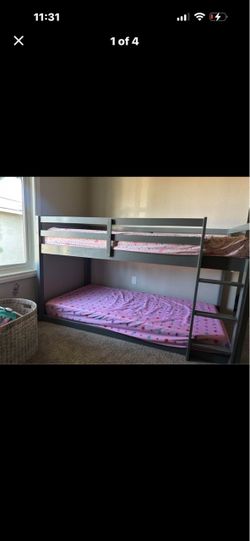 Bunk bed