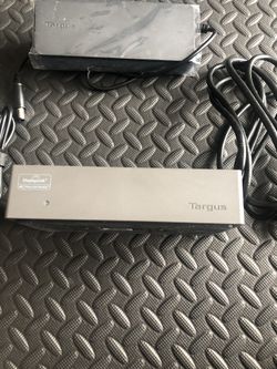 Targus DOCK190USZ USB-C Universal DV4K Docking Station with 100W Power