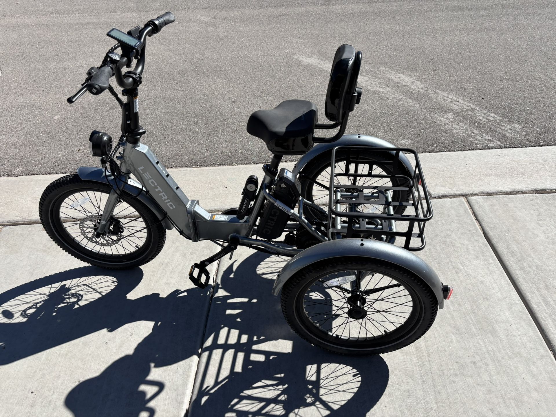 Electric assisted E-Tricycle