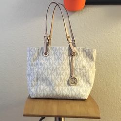 Michael Kors tote Bag with iconic MK pattern