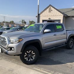 2017 Toyota Tacoma Truck