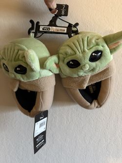 Brand New Baby Yoda Slippers