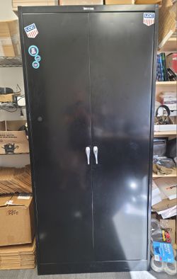 Uline Heavy Duty Storage Cabinet