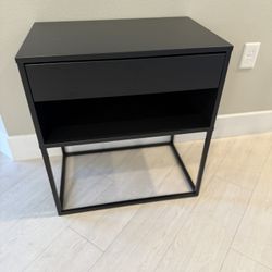 2 IKEA VIKHAMMER nightstands!!