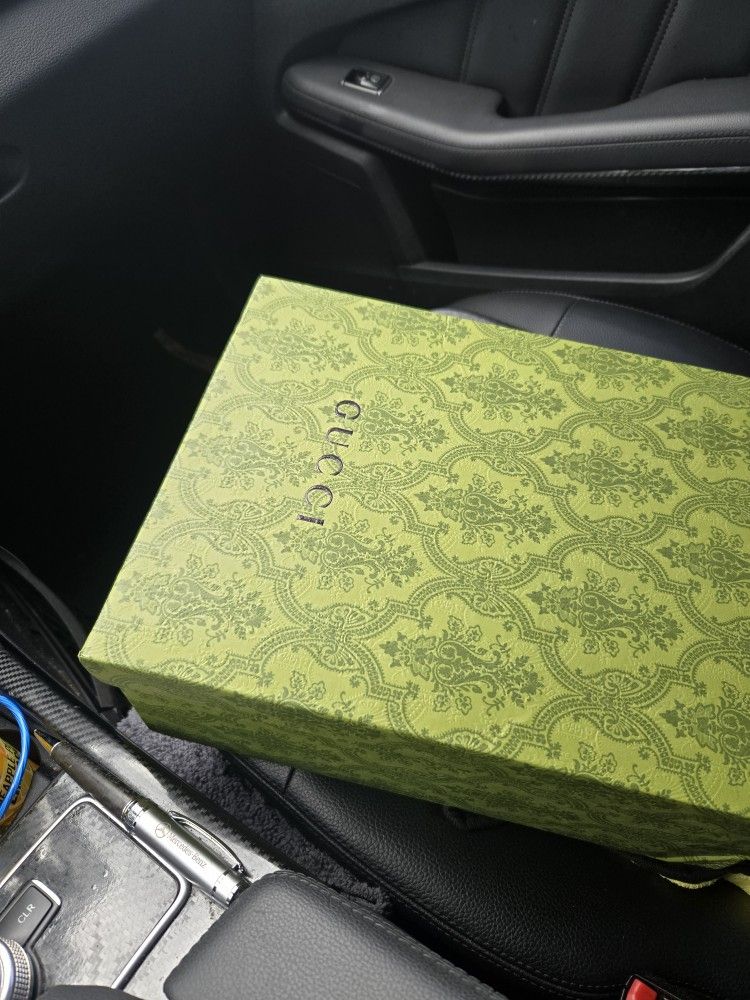 Gucci Sneakers 10 And 11