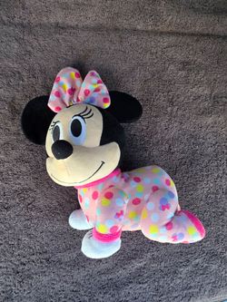 Disney Minnie Mouse crawl & play