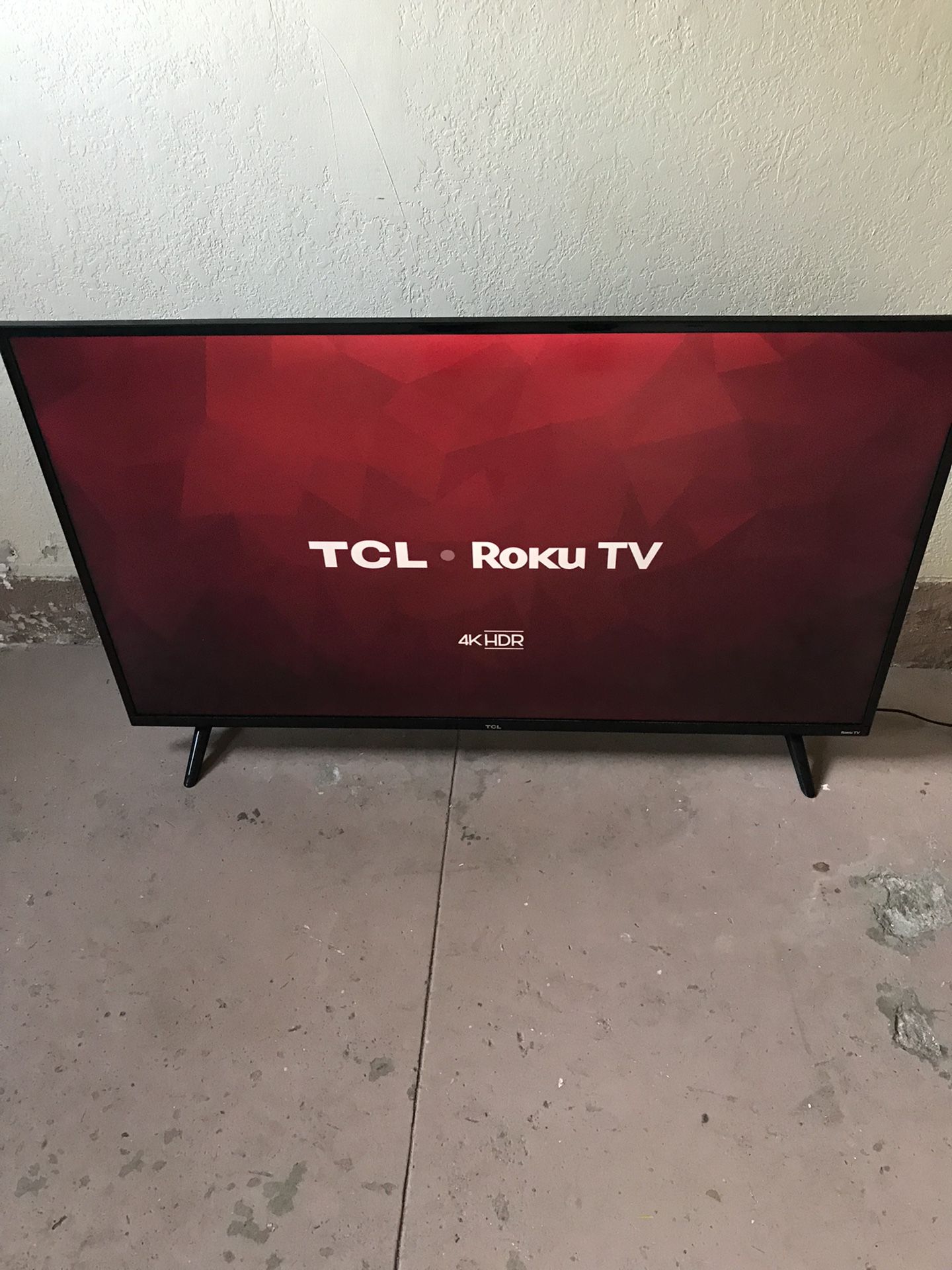 50” TCL Roku 4k HDR SmartTv 