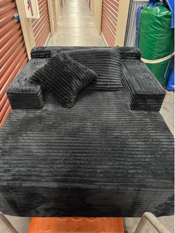 Love seat