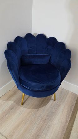 Velvet Accent Chair for Living Room/Bed Room/Guest Room, Upholstered Mid Century Modern Leisure Chair with Metal Legs