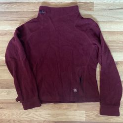 Mountain Hard Ware Sweatshirt 