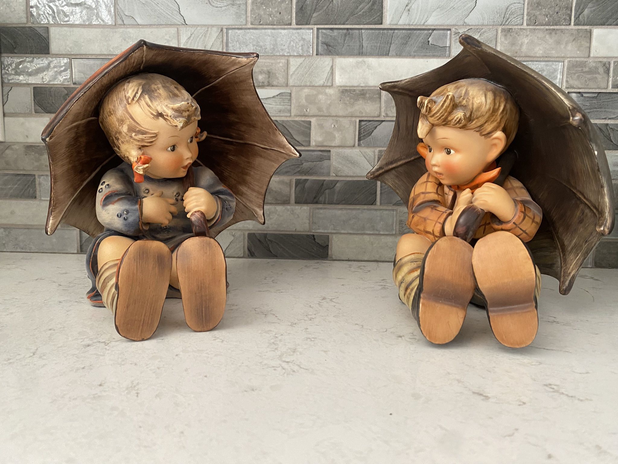 Antique Hummels Figurines by Goebel 1951 Matching Set(152 A & B)