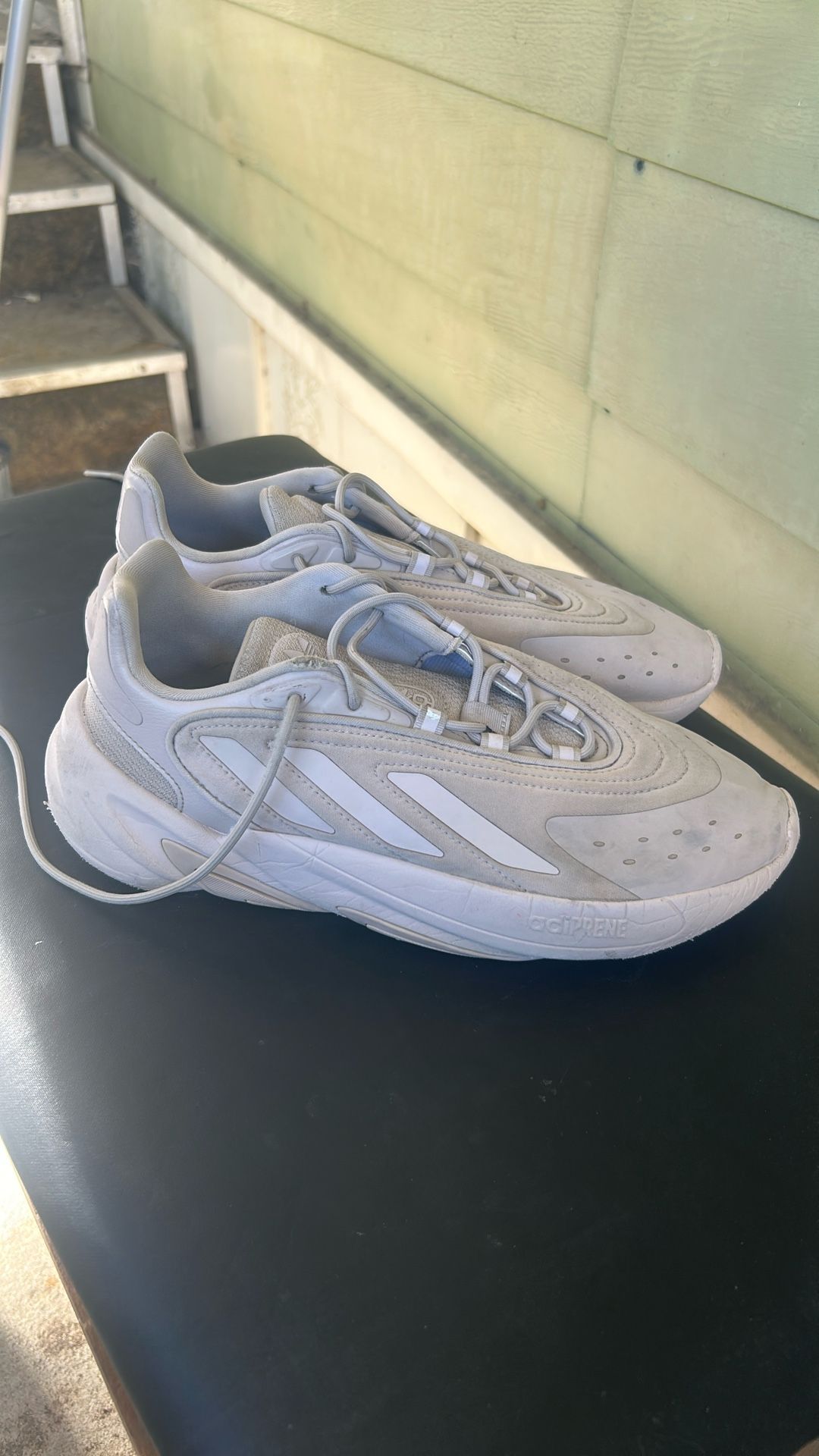 Size7. Adidas.