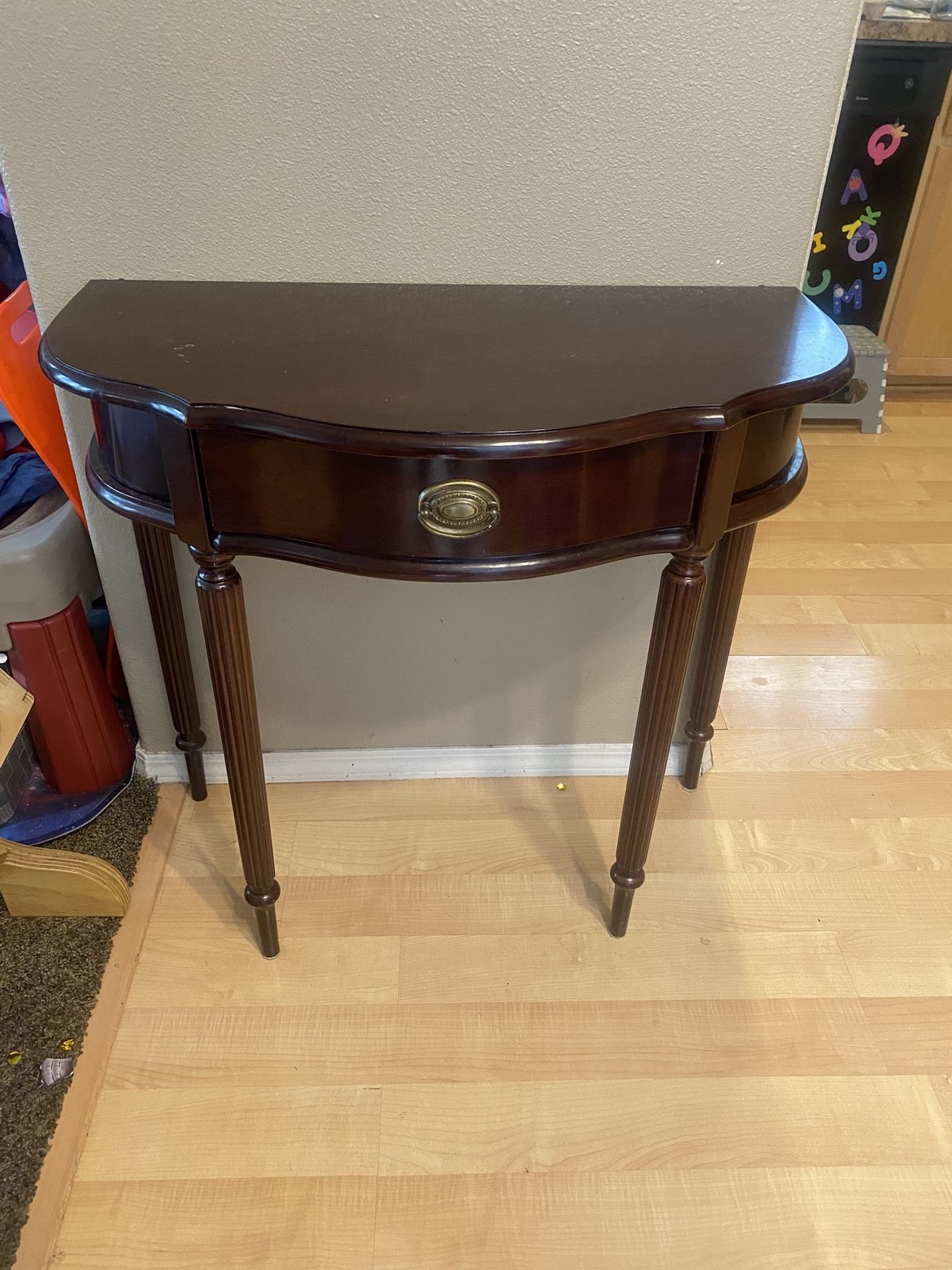 End table
