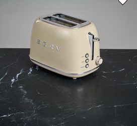 SERV Retro 2-Slice Toaster Cream