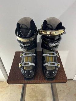 MEN'S SIZE 10 - 10 1/2 HEAD SKI BOOTS - VERY GOOD CONDITION!