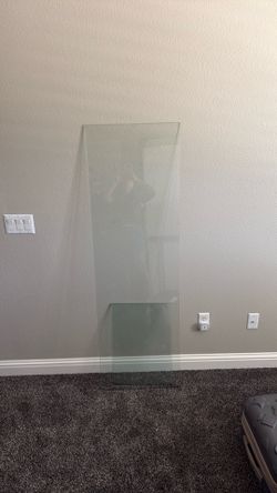 Free - Glass topper for IKEA Hemnes dresser and nightstands