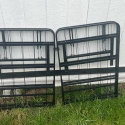Twin Size Portable Bedframe Metal