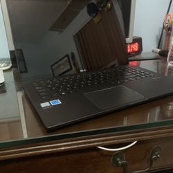 ASUS 15.6” Touch-Screen Laptop/Light-Gray *Read Description*