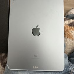 iPad Air Cellular And Wifi 64GB 