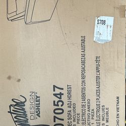 Battleville Dual Power Leather reclining sofa 