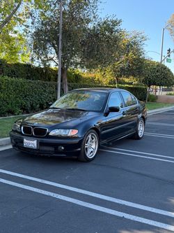 2003 BMW 330i