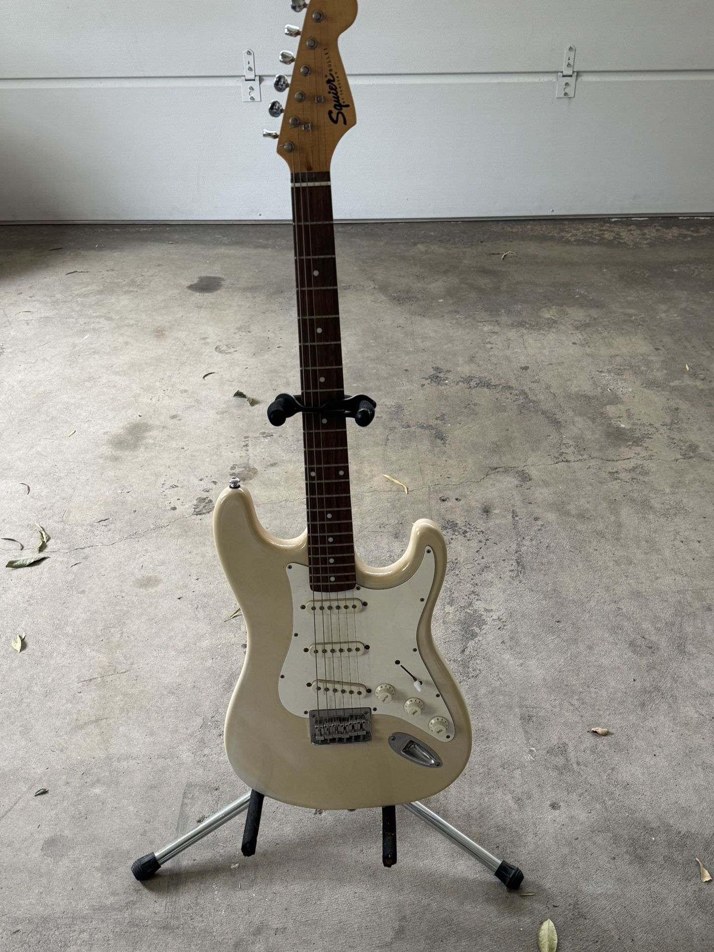 Electric Guitar 