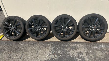 2024 Mazda3 18in wheels and tires