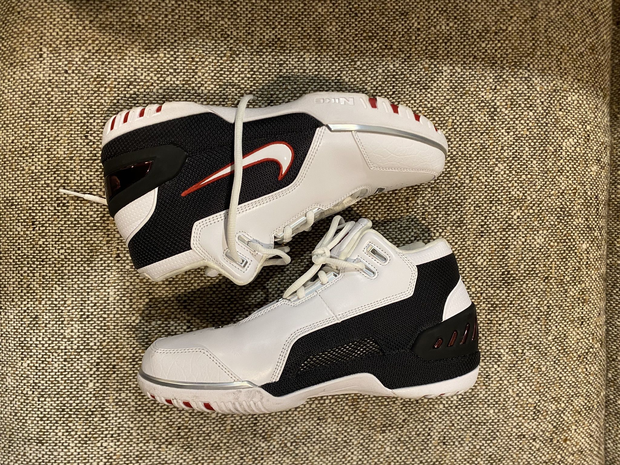 Nike Lebron Zoom Generation Size 9