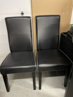 Black Leader Chairs
