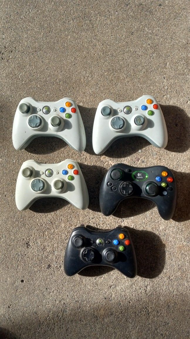 Xbox 360 Controllers