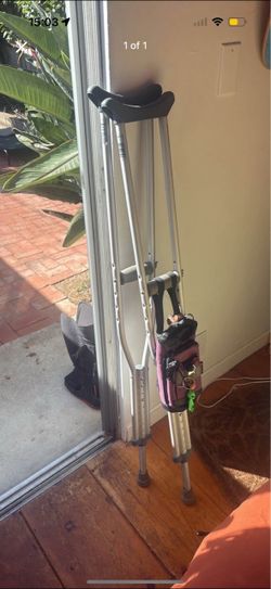 Crutches with bag
