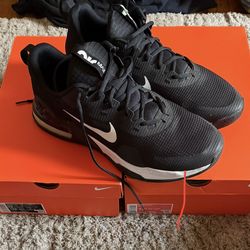 Shoes for sale - Nike 13