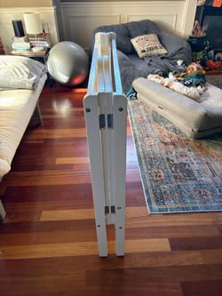 Portable wood crib