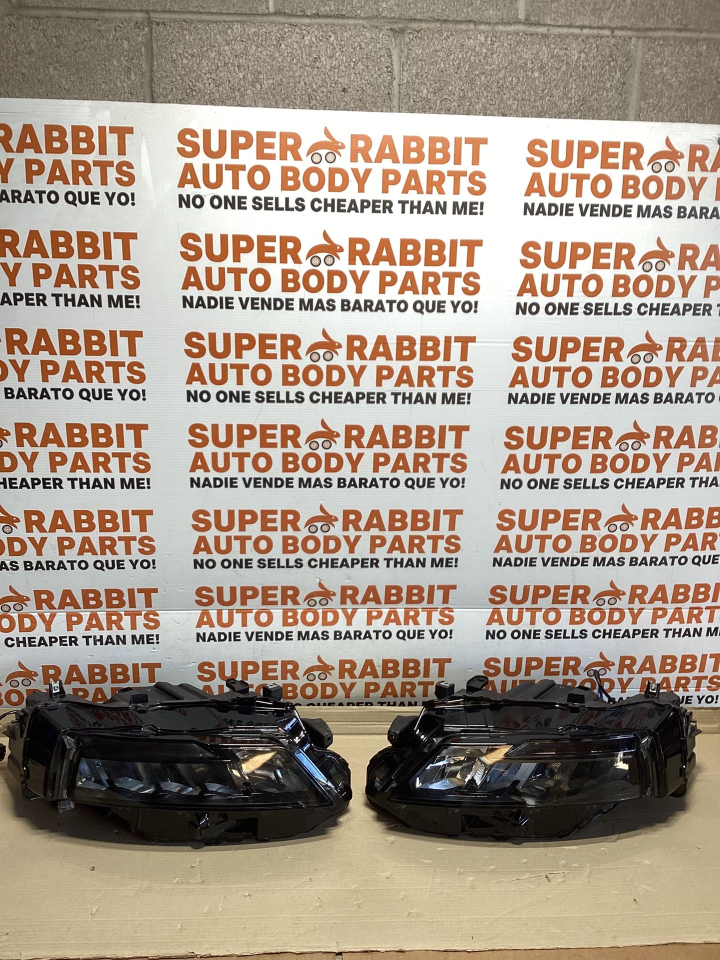 2024 Rogue Headlight Pair Driver Passenger Original OEM LED Black Bezel 💎 2025