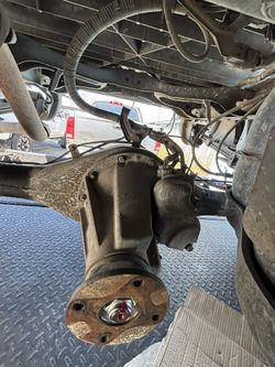 Toyota Tacoma rear differential diff carrier e-locker locker 