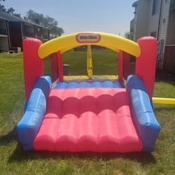 Bouncer House For Kids 