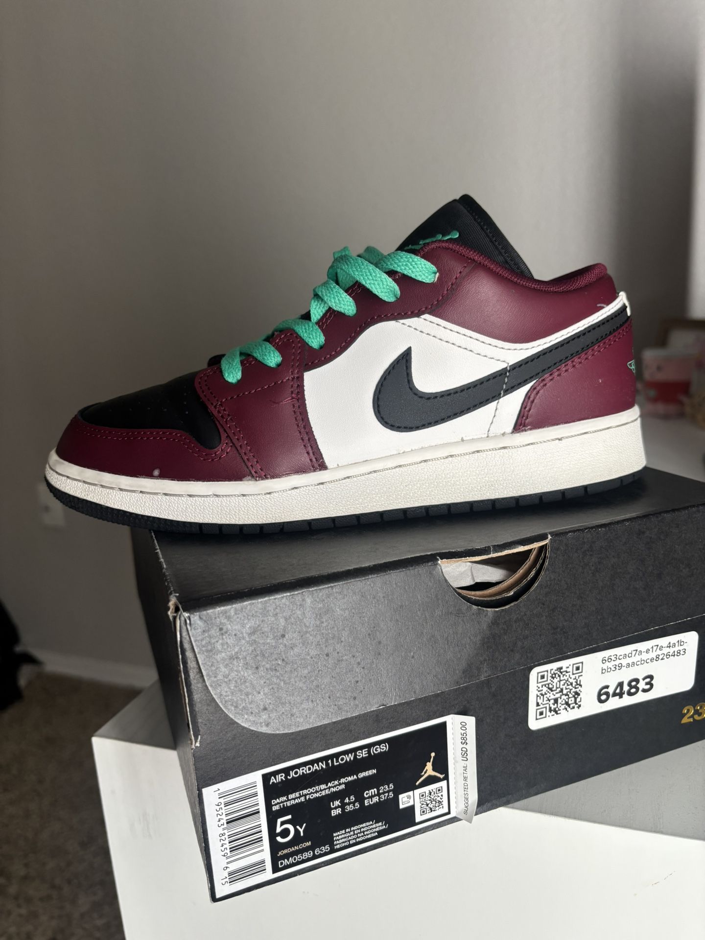 Air Jordan 1 Low