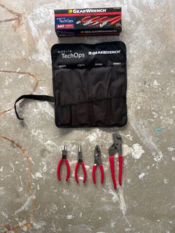 BRAND NEW GEARWRENCH 4 PIECE PLIER SET