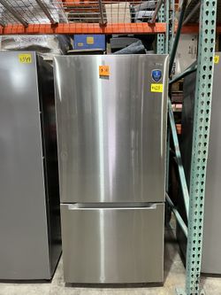 Midea 18.7 cu. ft. Garage Ready Bottom-Freezer Refrigerator (Stainless Steel)