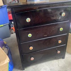 Graco 4 Drawer Chest