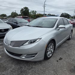 2014 Lincoln MKZ