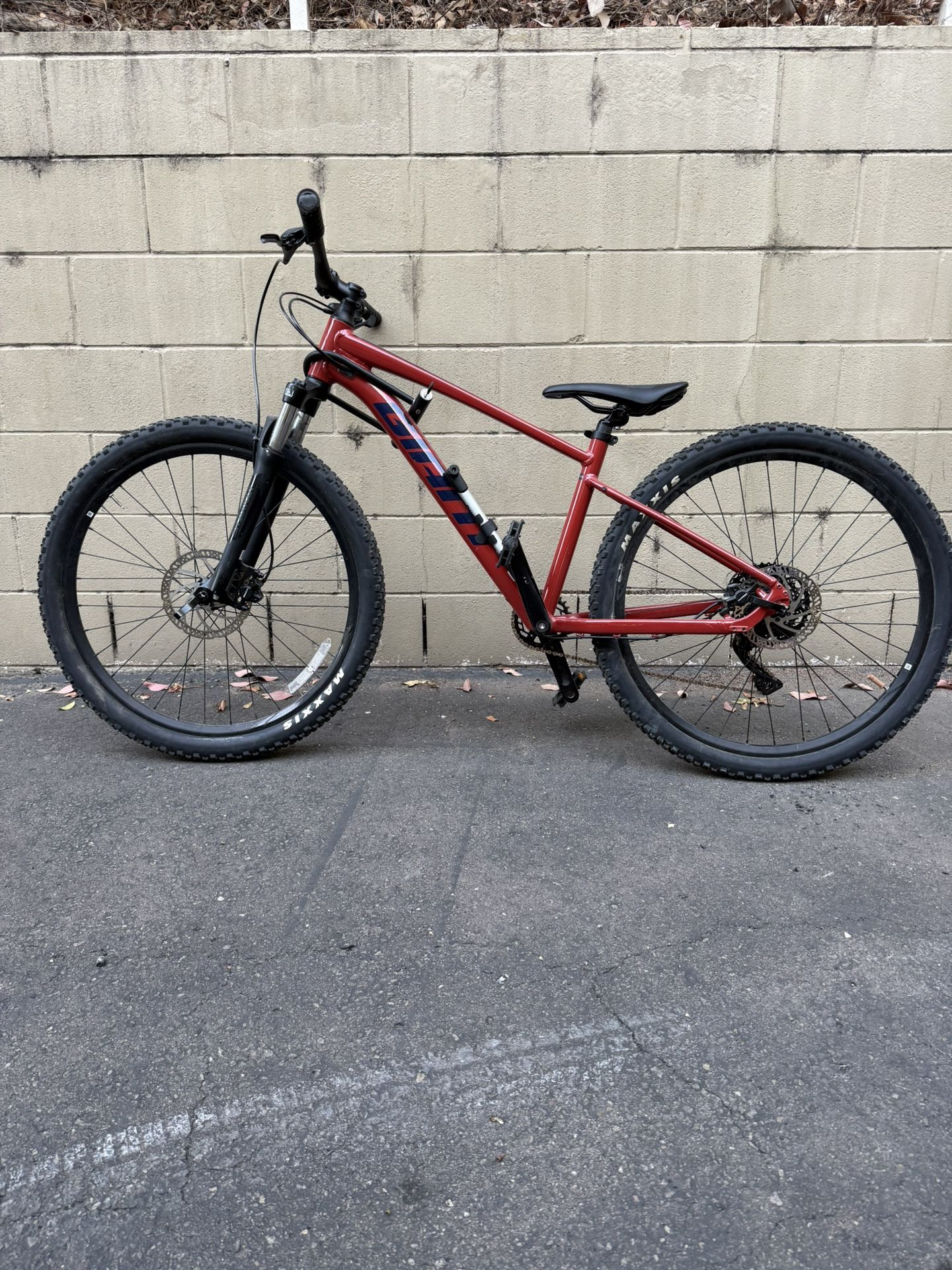 Giant Talon 2