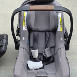 Nuna Pipa Lite Rx Car Seat + Base