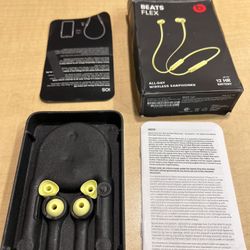 Beats Flex Wireless Earphones