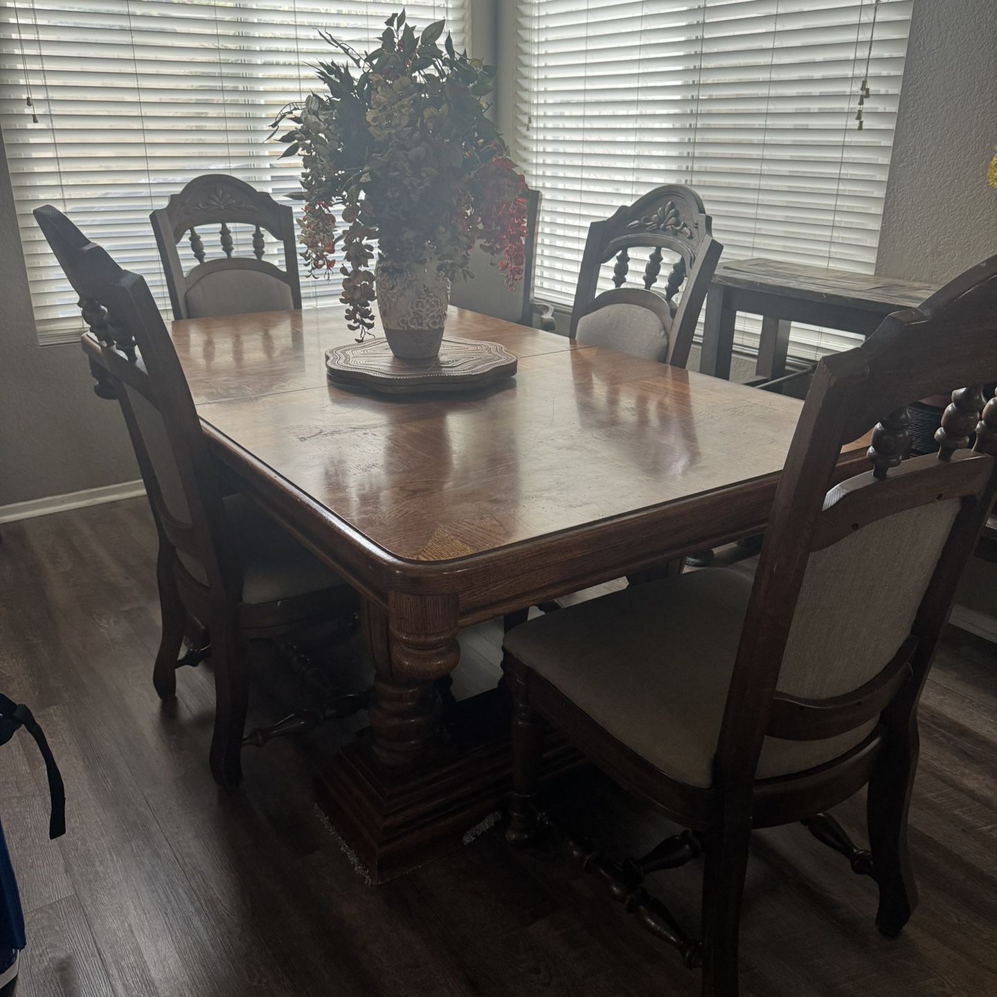 Oak Formal Dinning Set With China Cabinet