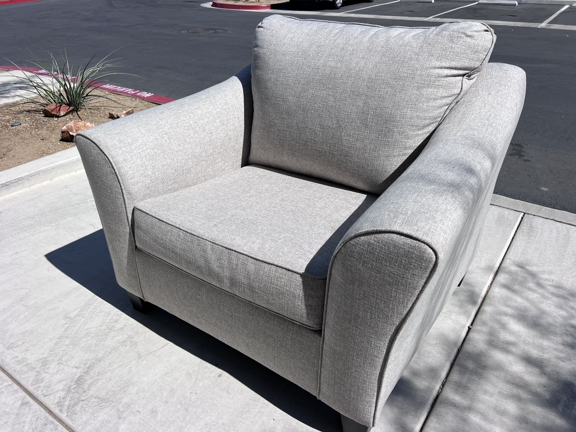 Neutral Flared-Arm Accent Chair — Great Condition, 92028