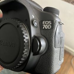 Canon 70D 